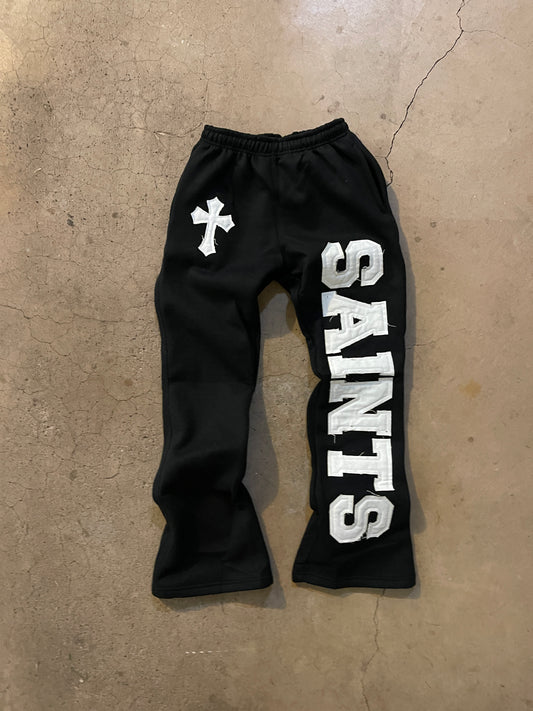 BLACK&WHITE (YIN) “SAINTS” FLARED SWEATPANTS