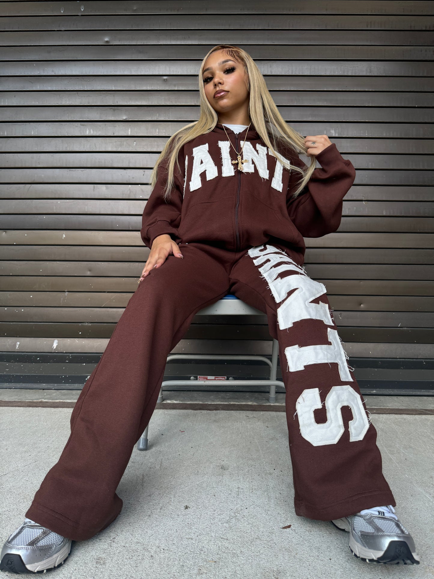 BROWN "SAINTS" FLARED SWEATS