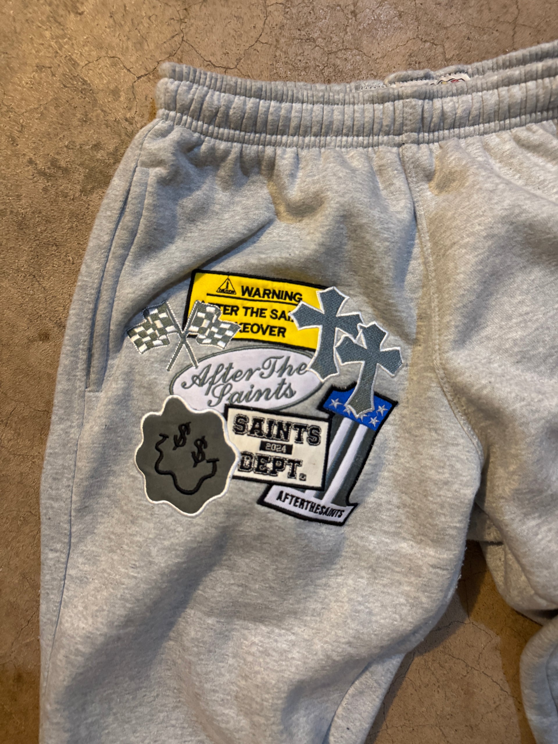 PATCHWORK GREY SWEATS