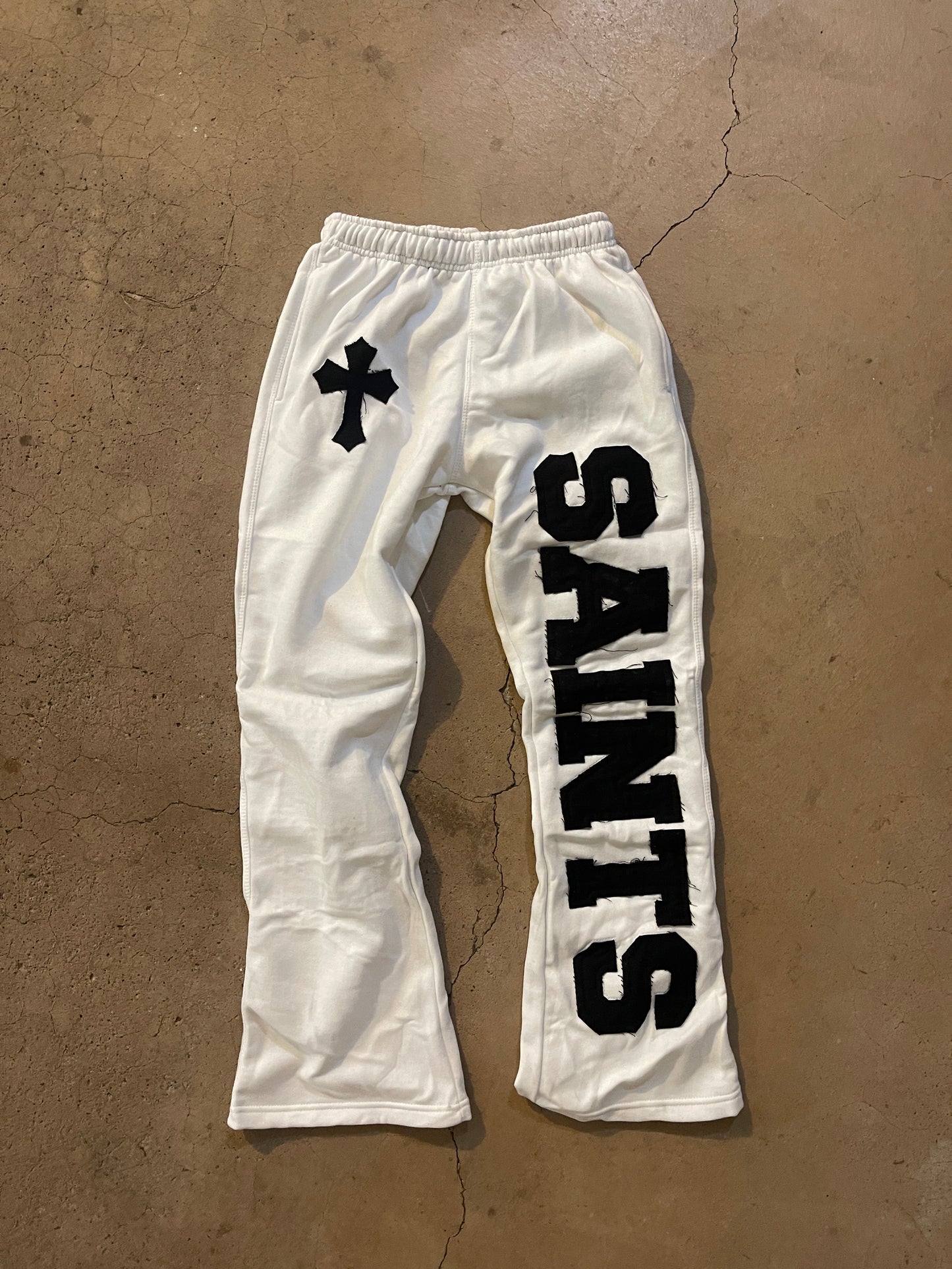 WHITE&BLACK (YANG) “SAINTS” FLARED SWEATPANTS